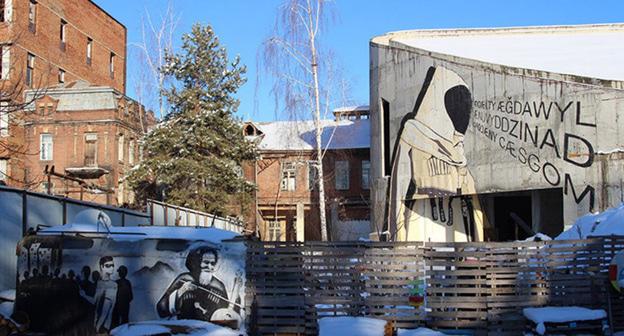 Развалины «Портала». Фото Алана Цхурбаева для «Кавказского узла»