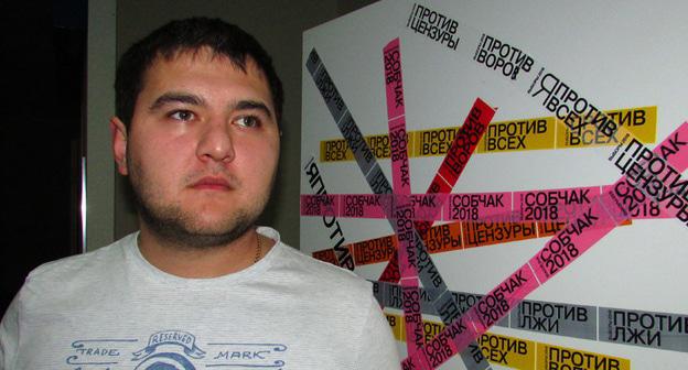 Сотрудник штаба Собчак в Волгограде Роберт Асатуров. Фото Вячеслава Ященко для "Кавказского узла"