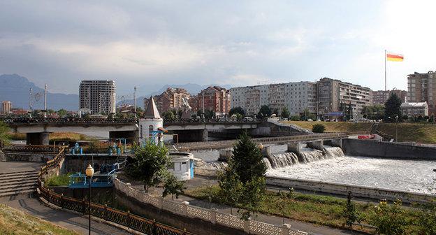 Вид Владикавказа. Фото  Sputnik / Анна Кабисова, http://sputnik-ossetia.ru/North_Ossetia/20171222/5527358.html
