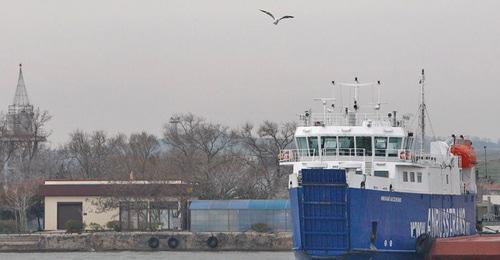 Переправа Порт Кавказ – Керчь. Фото © Влад Александров, ЮГА.ру