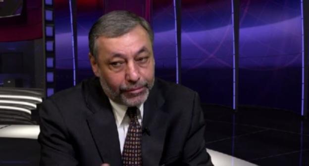 Александр Арзуманян. Фото: скриншот видео azatutyun.am.