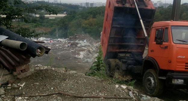 Мусорная свалка в Сочи. Фото Светланы Кравченко для "Кавказского узла"