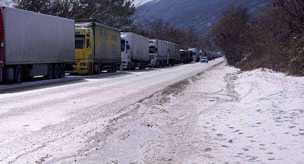 Военно-Грузинская дорога. Фото © Sputnik / Alexander Imedashvili https://sputnik-georgia.ru/georgia/20180102/238769141/Verhnij-Lars-segodnja-doroga-zakryta-iz-za-nepogody.html