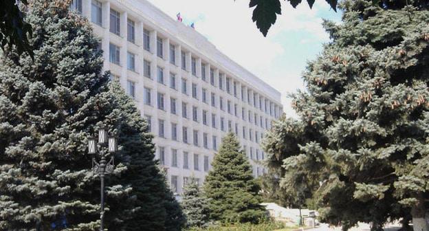 Администрация Махачкалы. Фото пользователя  bagatyrovkazim http://wikimapia.org