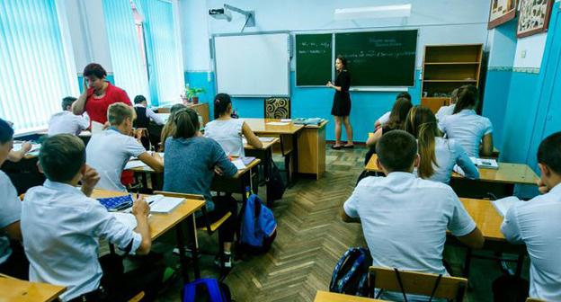 Урок в школе. Фото: Денис Яковлев / Югополис