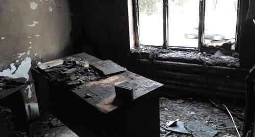 Поджог офиса Правозащитного центра "Мемориал" в Назрани. 17 января 2018 года. Фото корреспондента "Кавказского узла"