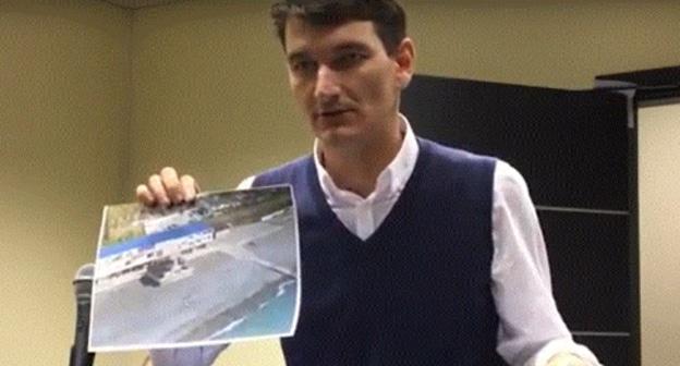 Александр Валов на процессе по иску депутата Госдумы Юрия Напсо в Краснодарском краевом суде, 8 декабря 2017. Фото Светлана Кравченко для "Кавказского узла".