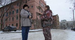 Жильцы общежития №8 Баранова и Лысенко на улице Жолудева в Тракторном районе Волгограда. Дом признан аварийным. Фото Вячеслава Ященко для "Кавказского узла"
