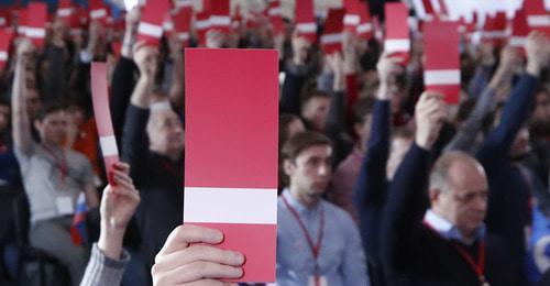 Сторонники Алексея Навального. Москва, 24 декабря 2017 г. Фото: Maxim Shemetov/REUTERS