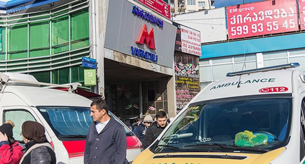 Возле станции метро  "Варкетили". Тбилиси, 30 января 2018 года. Фото © Sputnik / Levan Avlabreli https://sputnik-georgia.ru/incidents/20180130/239103940/K-statju-net-zhertv-mjer-Tbilisi-pribyl-na-mesto-ChP.html