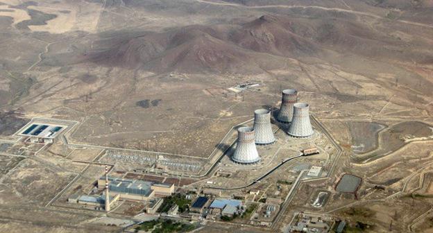 Армянская АЭС. Фото: original work by User:Stratocles; facelift by ChNPP https://ru.wikipedia.org/