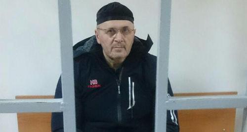 Оюб Титиев в зале суда. Фото: Пресс-служба ПЦ Мемориал