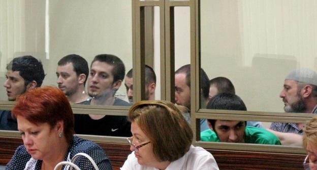 Подсудимые по делу "орджоникидзевского джамаата" в зале суда. Июль 2017 года.  Фото Константина Волгина для "Кавказского узла"