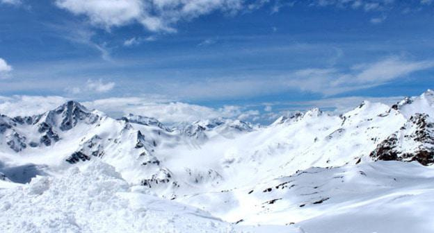 Кавказские горы с высоты 3500 м. Фото Анны Черныш для "Кавказского узла"