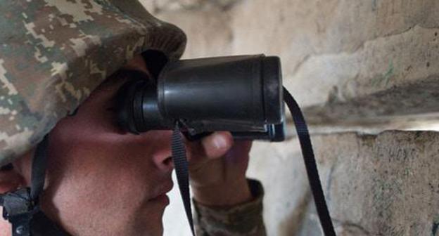 На линии соприкосновения в Нагорном Карабахе. Фото © Sputnik/ Илья Питалев https://ru.armeniasputnik.am/karabah/20171202/9661460/azerbajdzhan-za-nedelyu-obstrelyal-karabah-200-raz.html