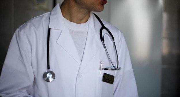 Медицинский работник. Фото: Валентина Мищенко / Югополис