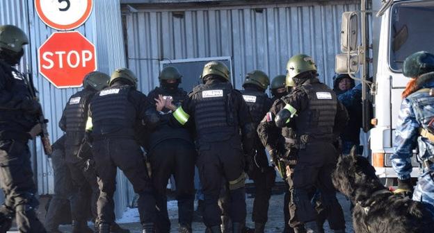 Сотрудник силовых структур. Фото http://nac.gov.ru/