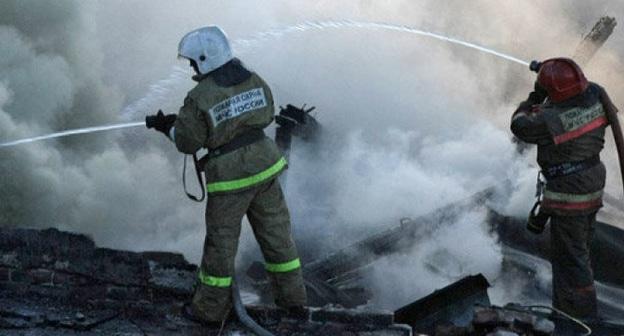 Ликвидация пожара. Фото http://34.mchs.gov.ru/operationalpage/operational/item/3300068/