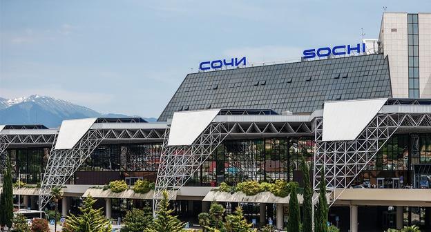 Здание международного аэропорта в Сочи. Фото пресс-службы компании "Базэл аэро". http://basel.aero/sochi/about-airport/information-about-airport/