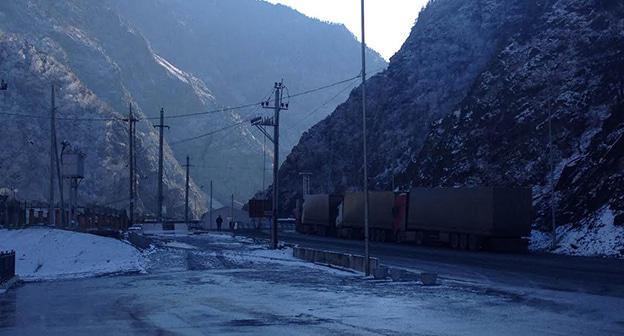 КПП Верхний Ларс. Фото Ахмеда Альдебирова для "Кавказского узла"