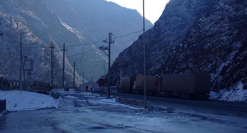 КПП Верхний Ларс. Фото Ахмеда Альдебирова для "Кавказского узла"