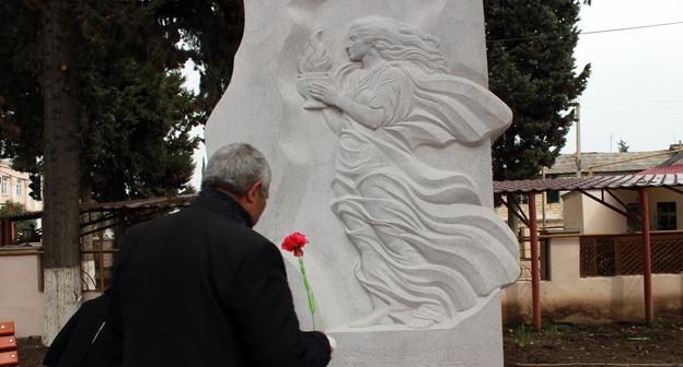 Открытие сквер и памятник без вести пропавшим в карабахского конфликта при содействии миссии Красного Креста. Мартакертский район Нагорного Карабаха. 16 марта 2018 год. Фото Алвард Григорян для "Кавказского узла"