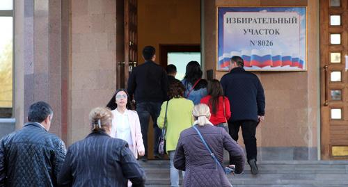 Голосование на избирательном участка в Ереване. Фото Тиграна Петросяна для "Кавказского узла" 