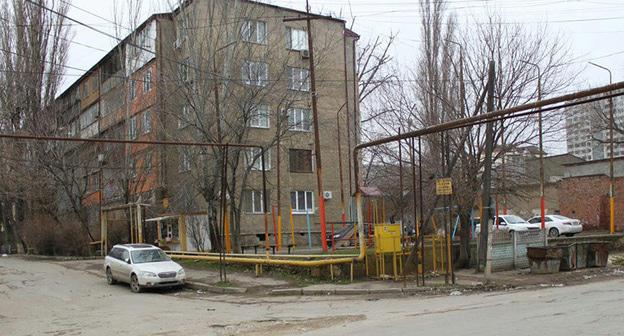 Многоквартирный дом по улице Абдулхалимова, 8 в Махачкале. Фото Ильяса Капиева для "Кавказского узла"