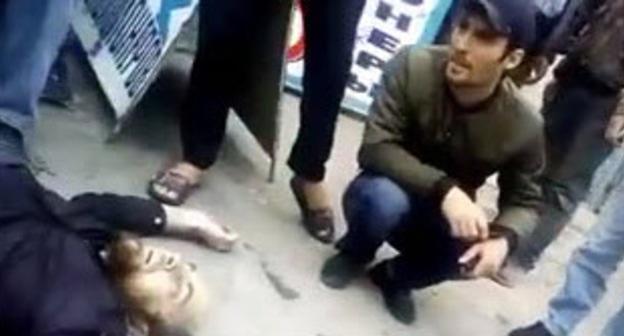 На месте происшествия. Хасавюрт, 13 апреля 2018 г. Кадр из видео "Кавказского узла"