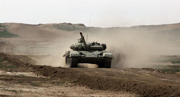 Азербайджанский танк. Фото пресс-службы Минобороны Азербайджана. https://mod.gov.az/ru/news/provoditsya-sorevnovanie-na-zvanie-luchshij-tankovyj-ekipazh-font-color-red-video-font-22213.html