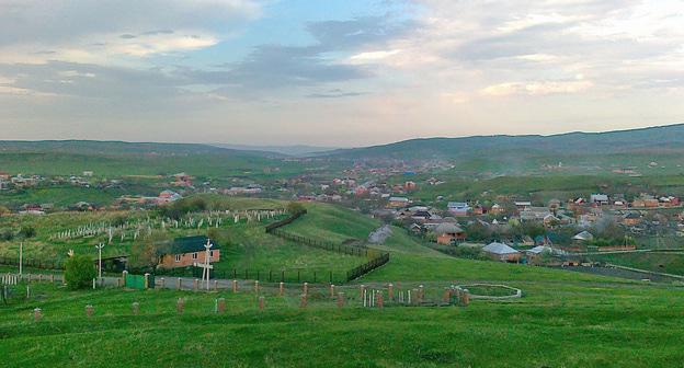 Поселение Верхние Ачалуки в Малгобекском районе Ингушетии. Фото: Ahmed Al-Targimi https://ru.wikipedia.org