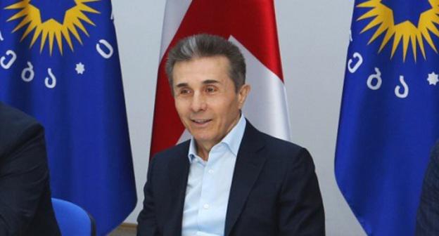 Бидзина Иванишвили на встрече в партии «Грузинская мечта» 26 апреля 2018 года. Фото пресс-службы партии "Грузинская мечта".