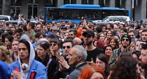 Участники акции протеста "За нашу свободу". Тбилиси, 12 мая 2018 года. Фото Инны Кукуджановой для "Кавказского узла".