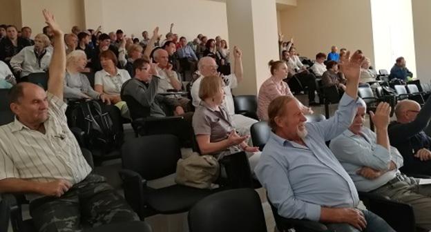 Участники собрания сочинского отделения Русского географического общества. 12 мая 2018 года. Фото Светланы Кравченко для "Кавказского узла".