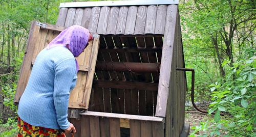 Жительница хутора Коминтерн. Фото Вячеслава Прудникова для "Кавказского узла"