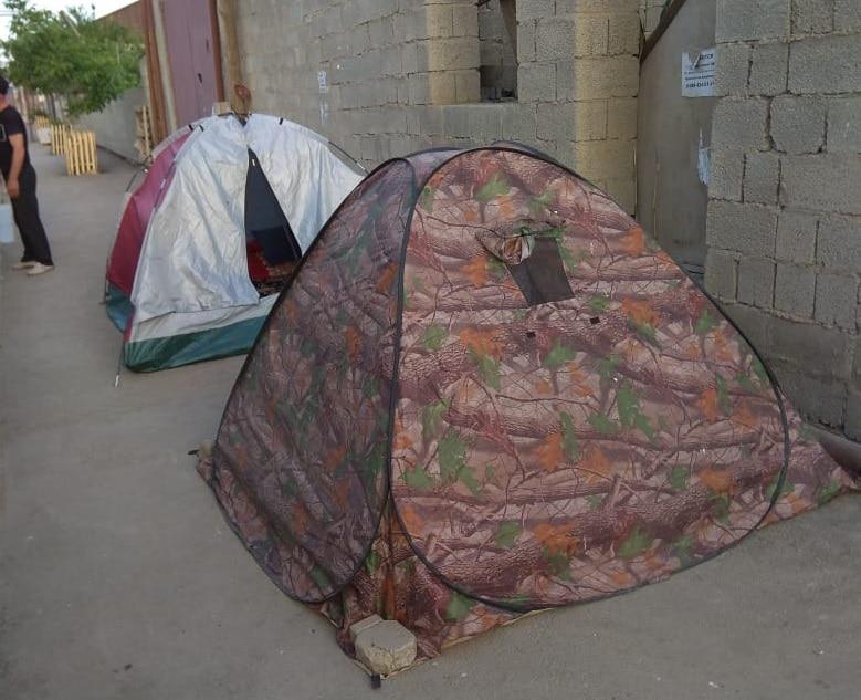 Палатки голодающих водителей махачкалинского маршрута №61А. Фото Ильяса Капиева для "Кавказского узла"