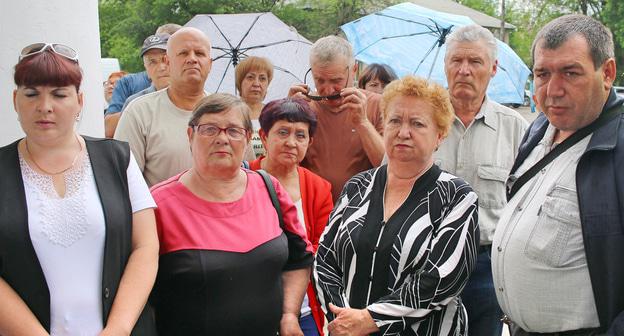 Участники пикета в Гуково. Фото Вячеслава Прудникова для "Кавказского узла"