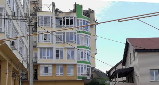 Поврежденный пожаром пятиэтажный дом в Сочи.Фото Светланы Кравченко для "Кавказского узла"