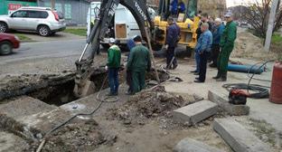 Устранение аварии. Фото: Пресс-служба ГУ МЧС РФ по Краснодарскому краю