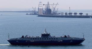 Вид на Керченский мост. Фото: REUTERS/Pavel Rebrov