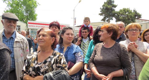 Участники митинга, организованного властями на центральной площади Степанакерта. 3 июня 2018 г. Фото Алвард Григорян для "Кавказского узла" 