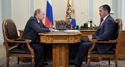 Юнус-Бек Евкуров и Владимир Путин Фото: «Ингушетия» - интернет-газета