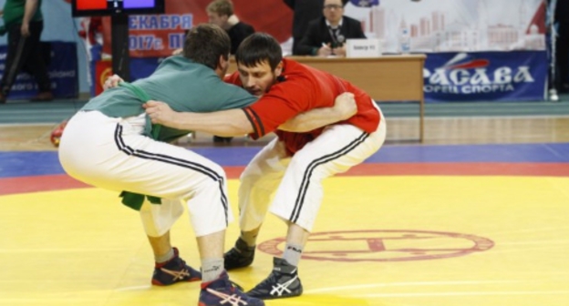 Мастера борьбы на поясах. Фото пресс-службы федерации России по борьбе корэш (на поясах).