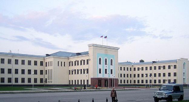 Здание правительства Карачаево-Черкесии. Фото Irene_Z / flickr.com