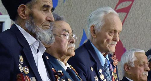 Ветераны © Sputnik Амир Исаев
 https://ru.sputnik-tj.com/country/20160414/1019243030.html