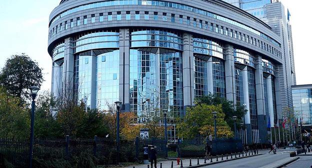 Здание Европарламента в Брюсселе. Фото: Andrijko Z. https://ru.wikipedia.org