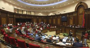 Депутаты Нацсобрания Армении. Фото http://www.parliament.am/news.php?cat_id=2&NewsID=10555&year=2018&month=07&day=12&lang=rus