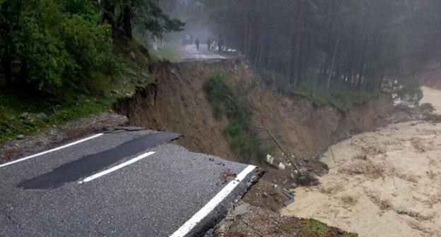 Последствие схода селя. Фото: Пресс-служба МЧС России mchs.gov.ru