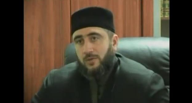 Бывший муфтий Северной Осетии Али Евтеев. Скриншот с видео https://www.youtube.com/watch?v=oQwyNkEr3Ag