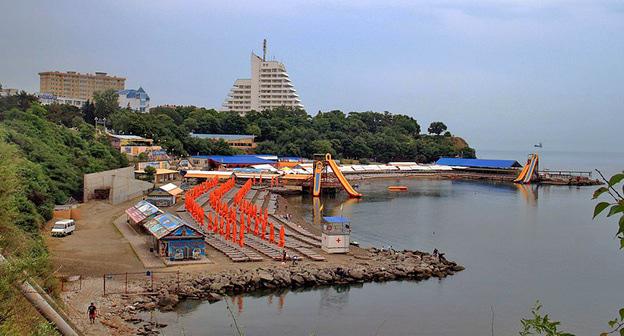 Пляж в Малой бухте. Анапа. Фото: Max071086 https://ru.wikipedia.org  